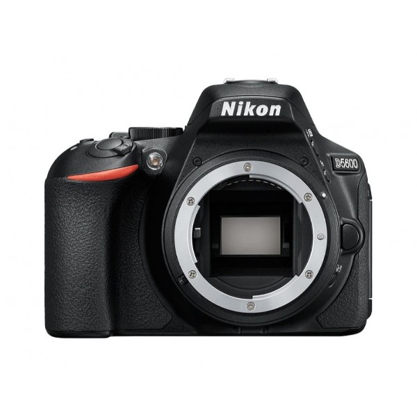 Фотоаппарат Nikon D5600 body