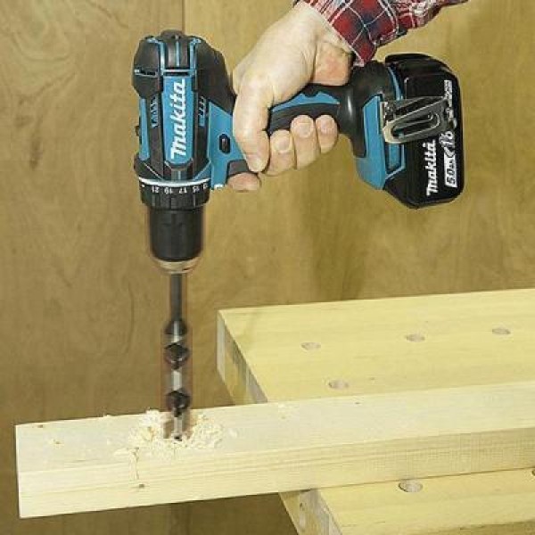 Шуруповерт Makita LXT (DDF482, DTD152, DC18RC, BL1850Bx3, Makpac) (DLX2127TJ1)