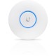 Точка доступа Ubiquiti UniFi UAP-AC Lite